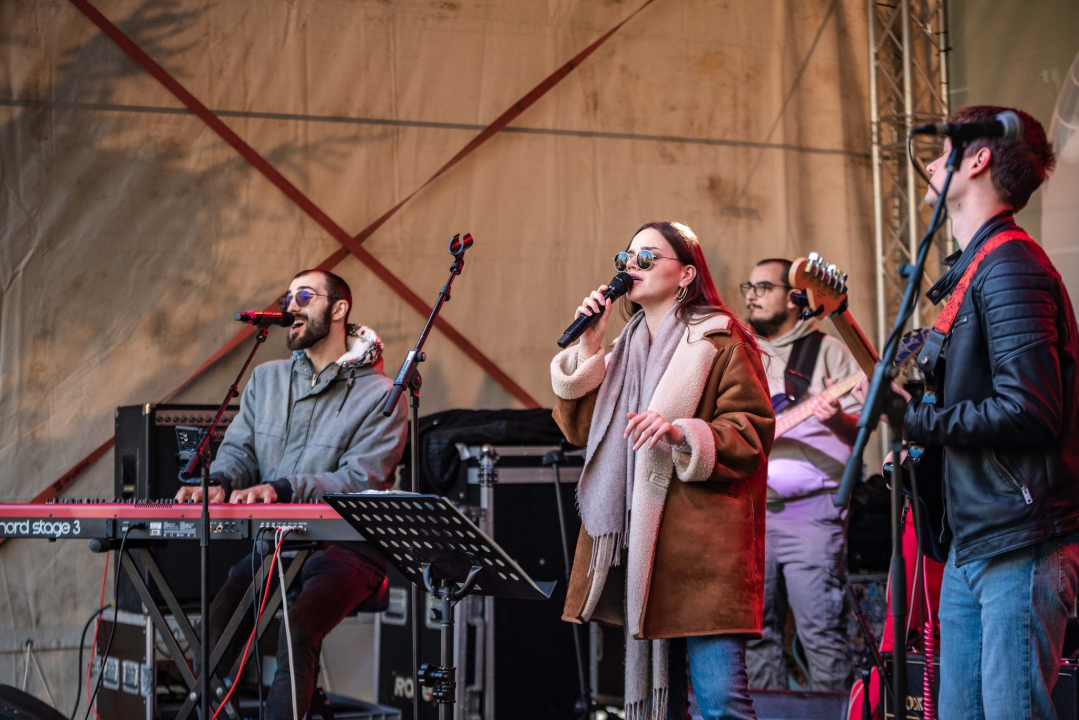 Vodički 'Spectrum' na Adventuri: Kava se pila uz glazbu od pedesetih do danas