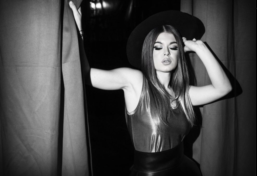 Arsenova unuka Lu želi na Eurosong, na Dori se natječe s pjesmom ‘Plavi leptir’ 