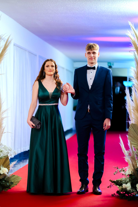 Zavirite na blještavi maturalni ples Ekonomske škole Šibenik (1)