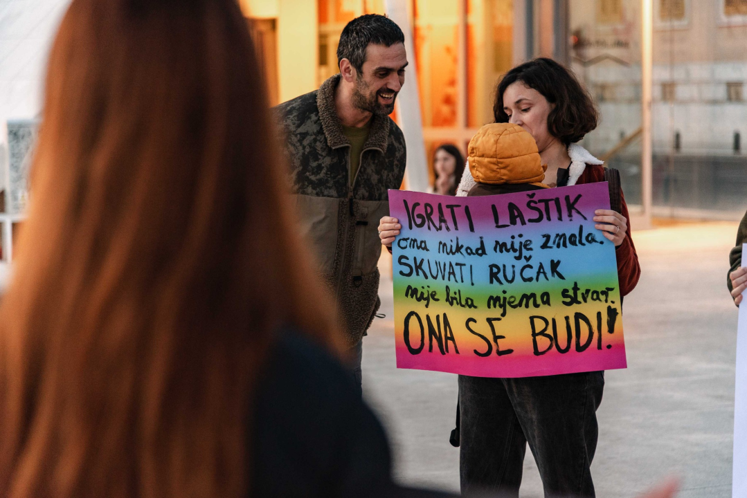 Ništa cvijeće i bombonijere: Šibenčanke, uz pokojeg Šibenčana, proslavile Dan žena na drugačiji način