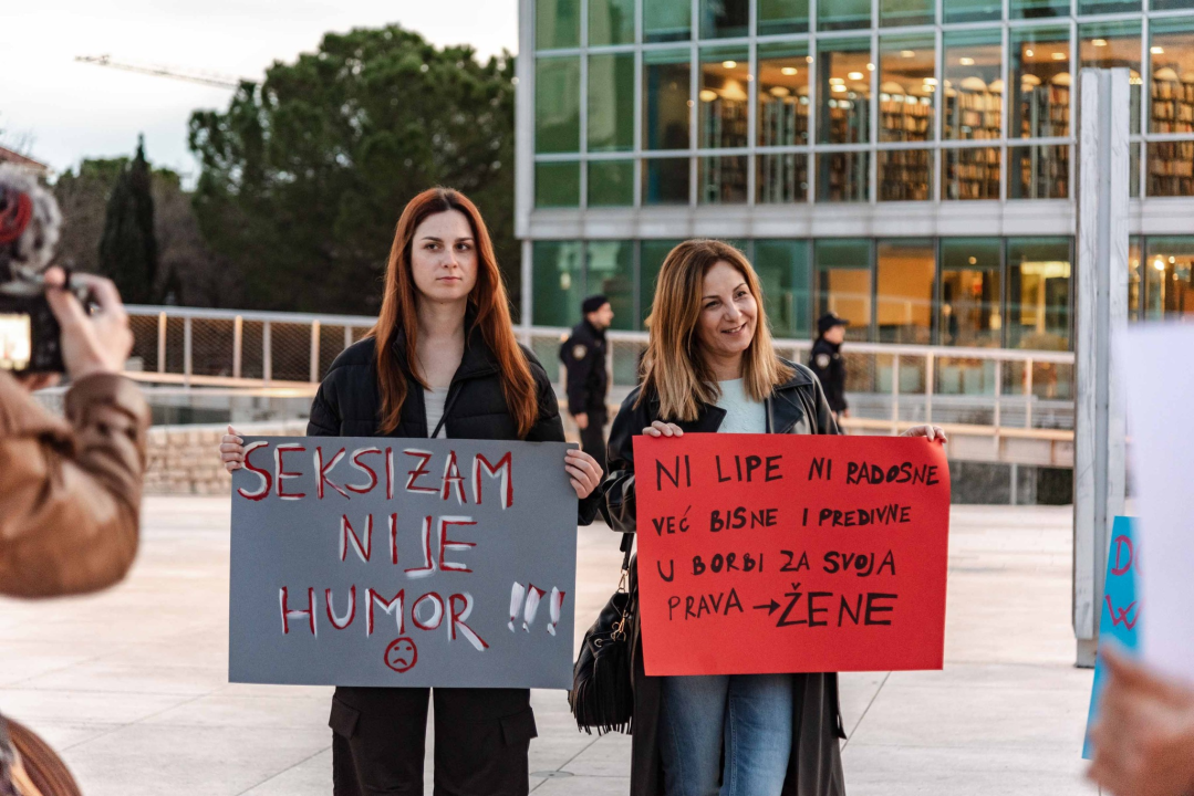 Ništa cvijeće i bombonijere: Šibenčanke, uz pokojeg Šibenčana, proslavile Dan žena na drugačiji način