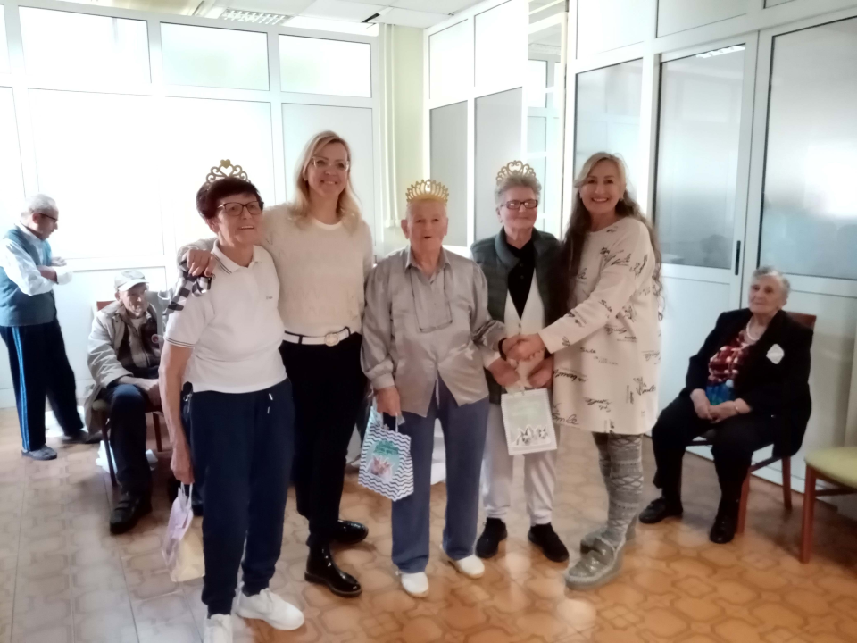 Ekipa iz 'Najljepše mame Hrvatske' posjetila Cvjetni dom i obradovala korisnike