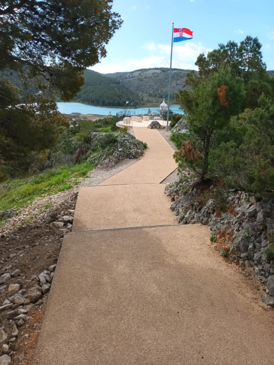 U Skradinu uređena staza i vidikovac utvrde Turina