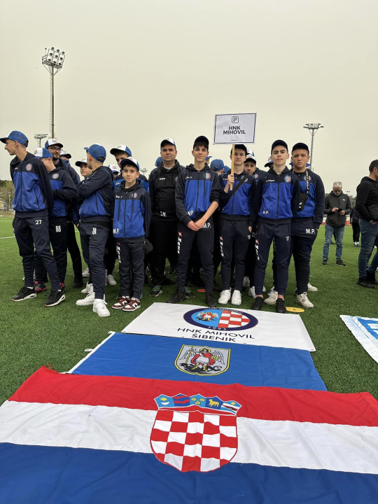 Špigete HNK Mihovila osvojile 2. mjestu na međunarodnom nogometnom turniru u Italiji