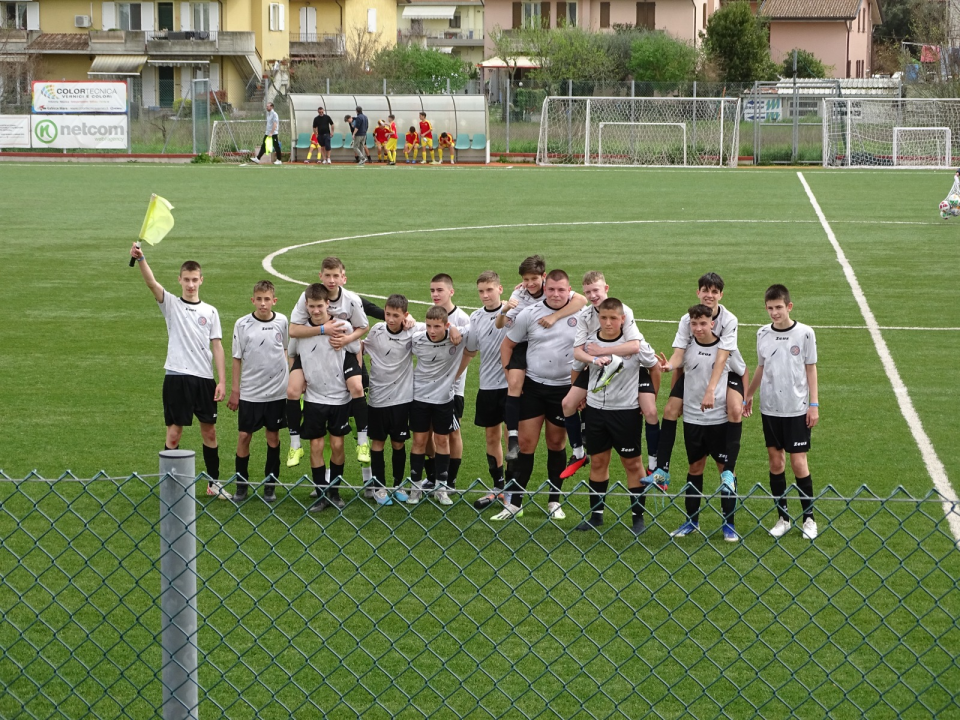 Špigete HNK Mihovila osvojile 2. mjestu na međunarodnom nogometnom turniru u Italiji