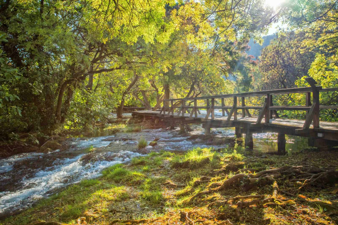 Istražite Nacionalni park „Krka“ pješice i na biciklu!