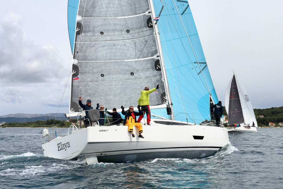 Prvi dan 20. Zlarinske regate krstaša: Damir Desabota i Mr. J iz JK Val treći u klasi ORC 2