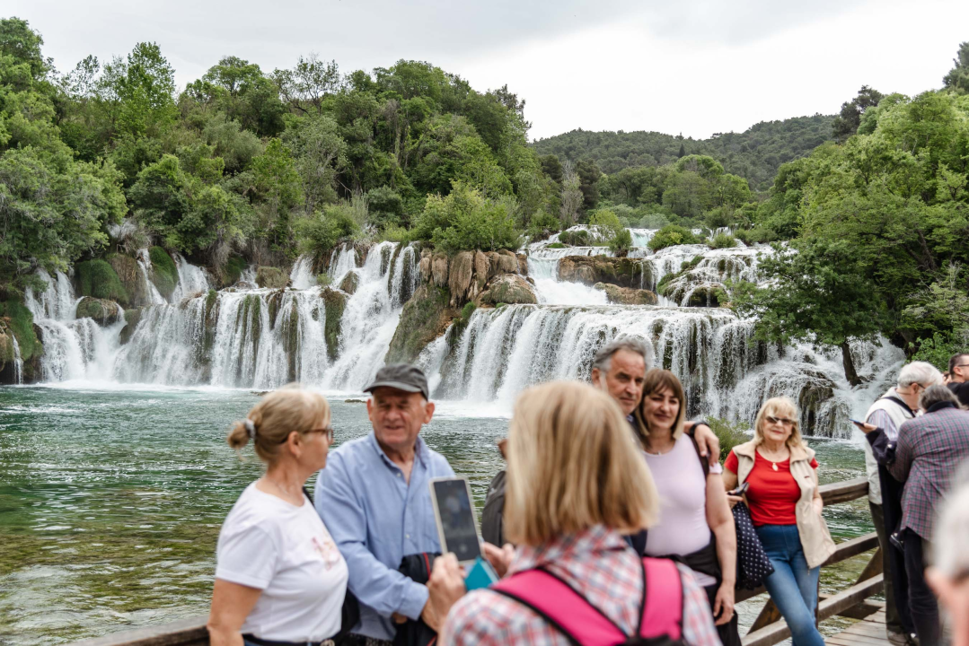 Uz podjelu graha u NP Krka obilježen Praznik rada: 'Moramo kontinuirano raditi na poboljšanju radničkih prava' 