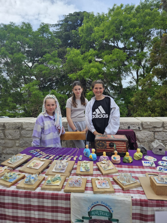 Županijska smotra učeničkih zadruga Šibensko-kninske županije: Prvo mjesto za UZ "Školjka" iz Katoličke škole