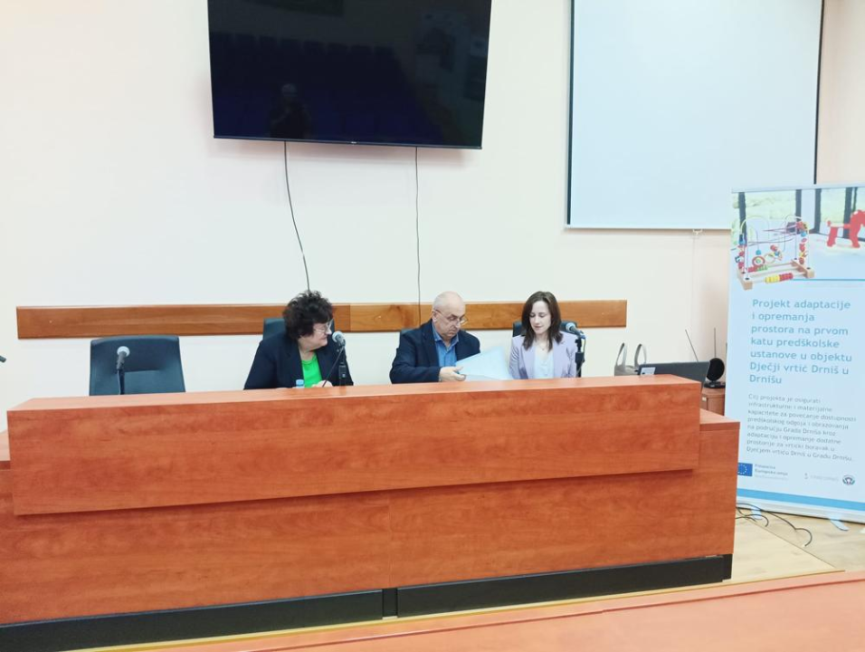 Grad Drniš mladim obiteljima pomaže u rješavanju stambenog pitanja