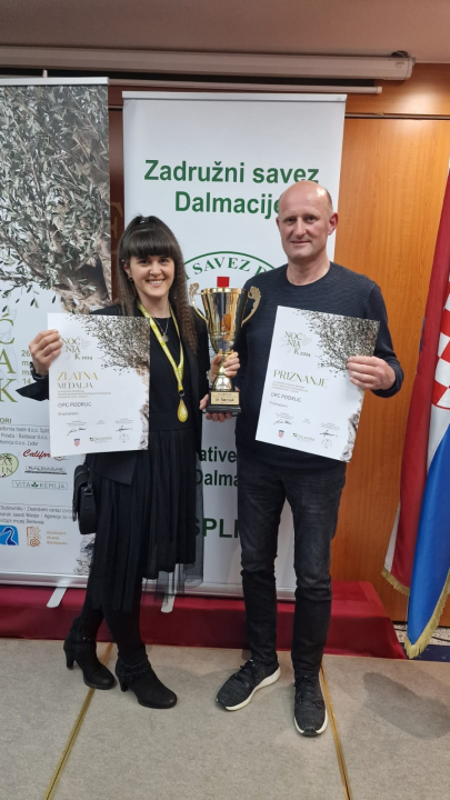 Obitelj Podrug prvo ulje napravila je 1886. godine, a danas osvajaju zlatne medalje od Vodica do New Yorka