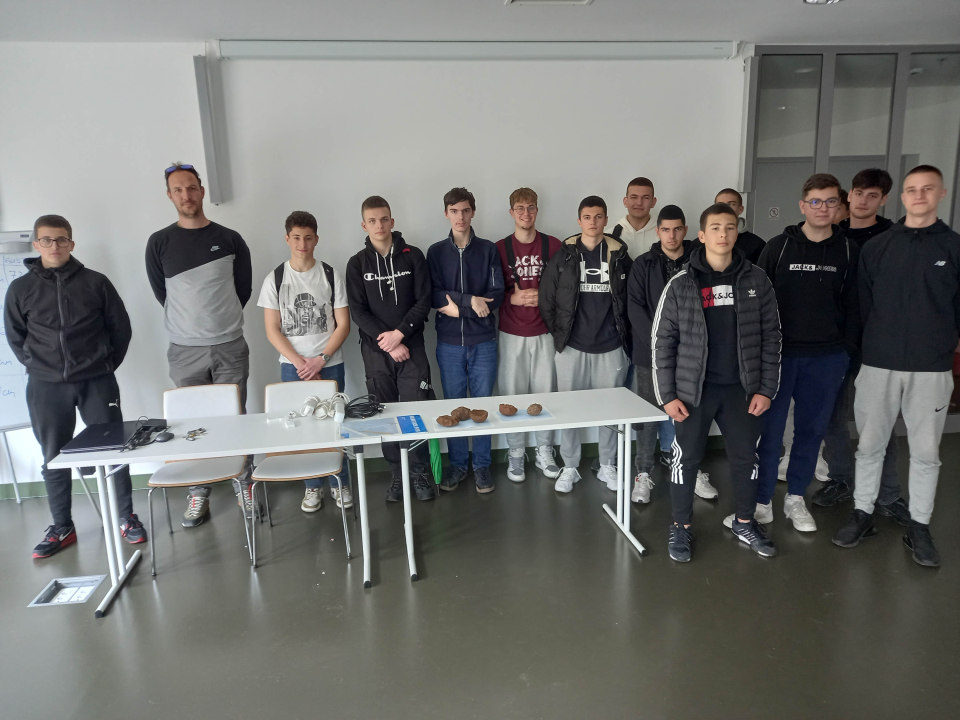 Učenici tri šibenske srednje škole prošli ‘tragovima srednjovjekovnog Šibenika’ 