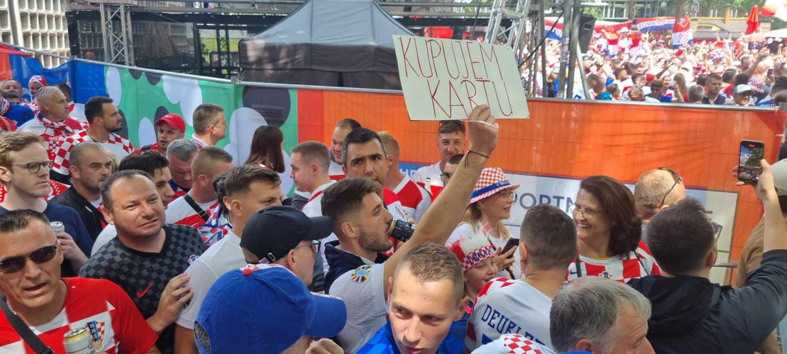 Šibenčani se odlično zabavljaju u Berlinu, s njima i Stipe Bačelić-Grgić