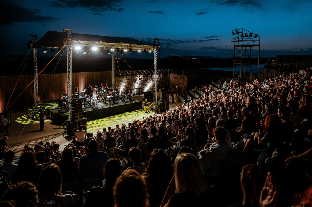 Rambo Amadeus na sv. Mihovilu: Talent nije mortadela!