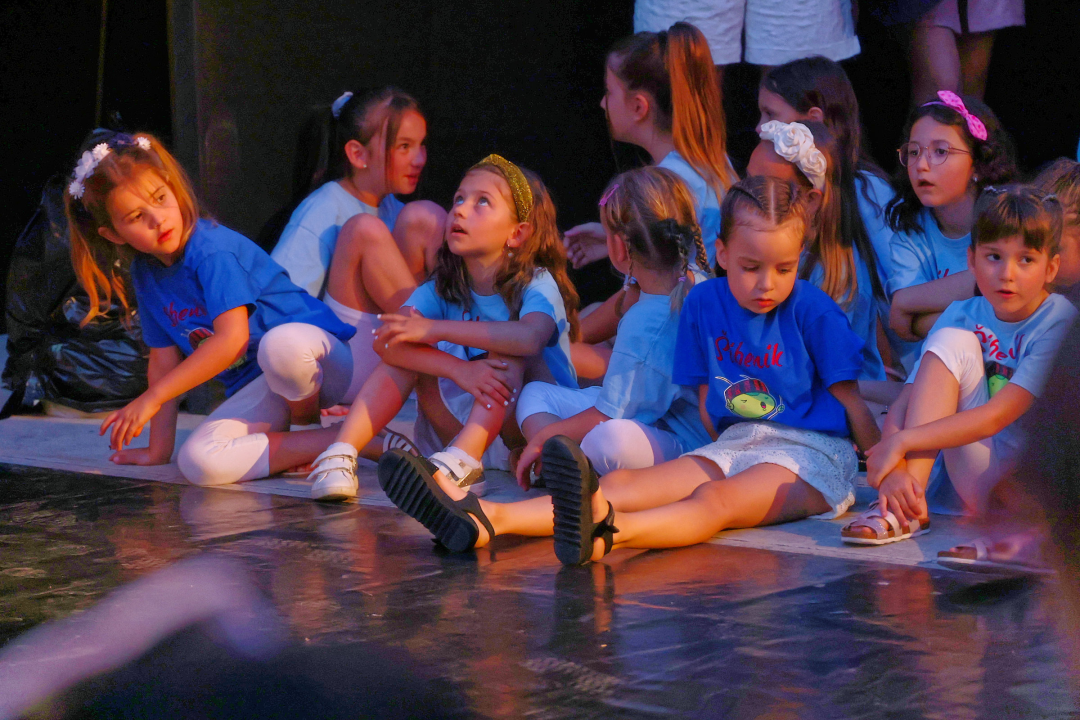 Talijanski akrobati oduševili Šibenčane: Evo što su vam iz MDF-a pripremili za danas  