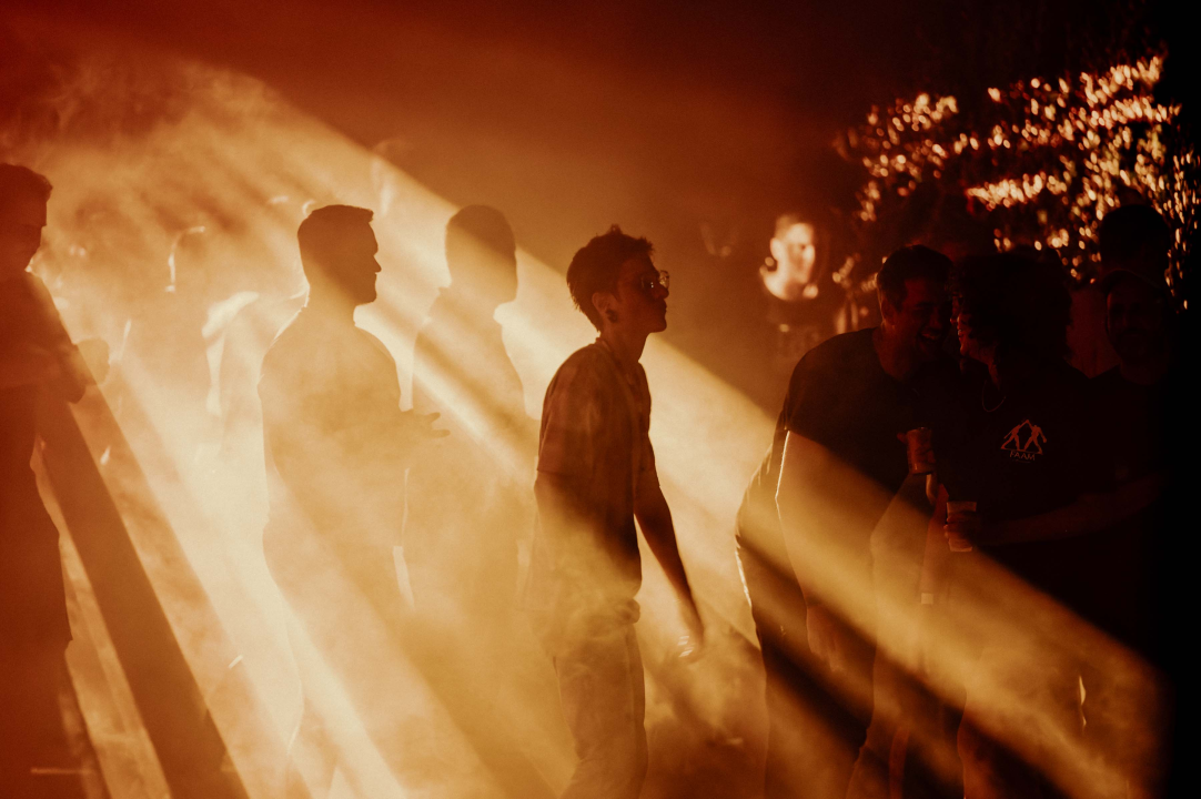 Pogledajte kako izgleda otvorenje plesne sezone u jednoj od najpoznatijih diskoteka u Dalmaciji 