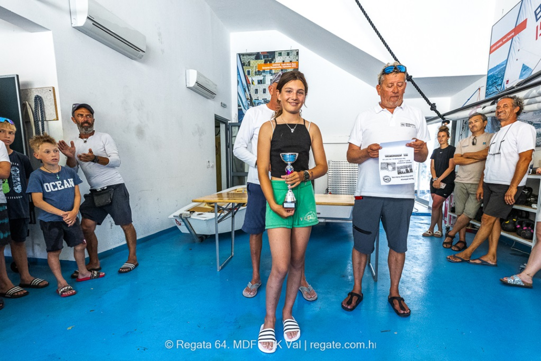 Jakov Blinja iz Jedriličarskog kluba Šibenik najbolji na Valovoj festivalskoj regati optimista