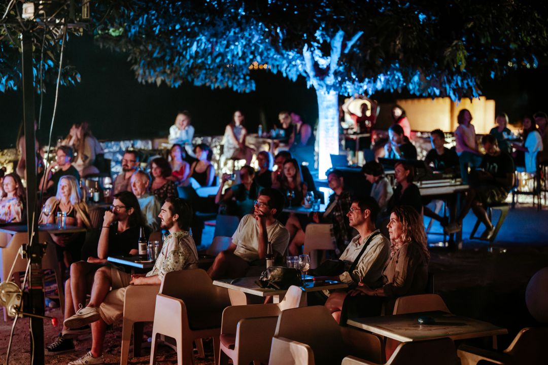 Ivan Pešut svirao od laganih balada do zagrijavanja za techno party na Martinskoj 