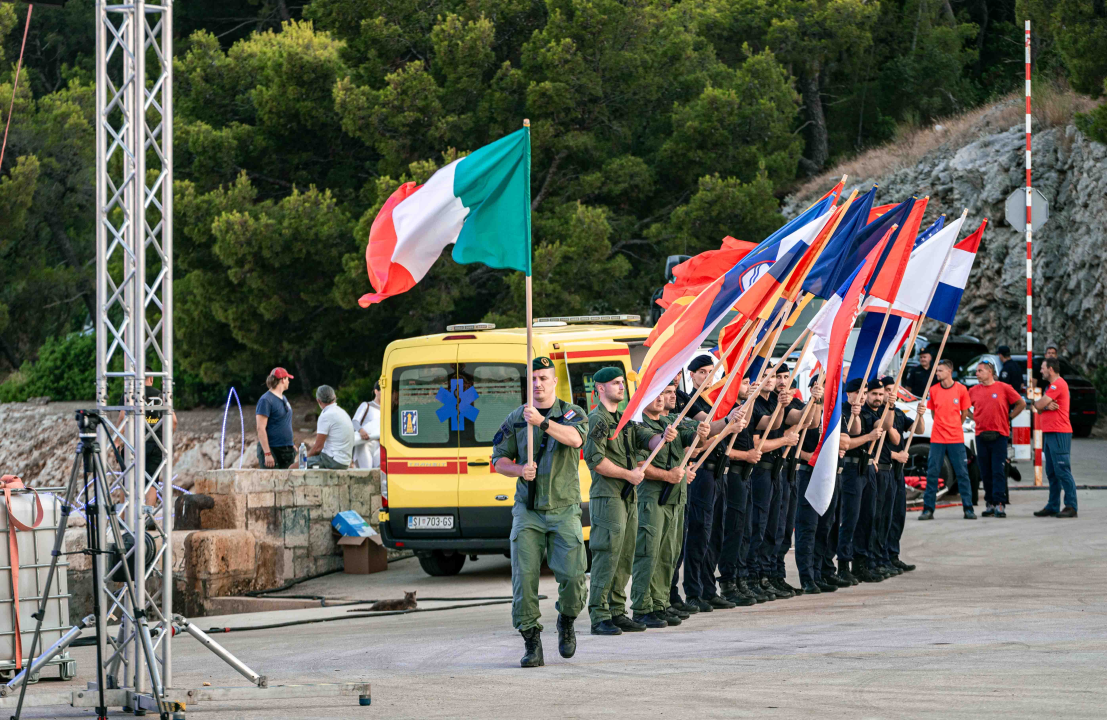 Na Martinskoj se okupili policajci, a Božinović poručio: 'Jedna smo od najsigurnijih zemalja na svijetu'