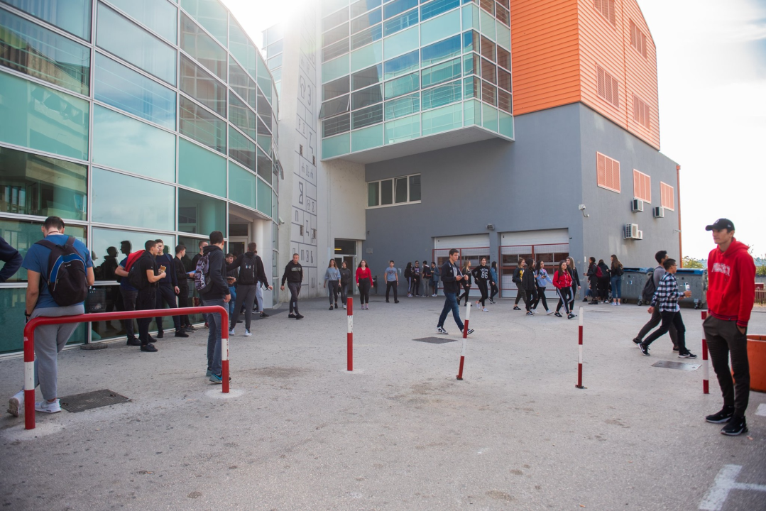 Promjene u školskom kalendaru: Neki praznici se ukidaju, drugi će trajati kraće