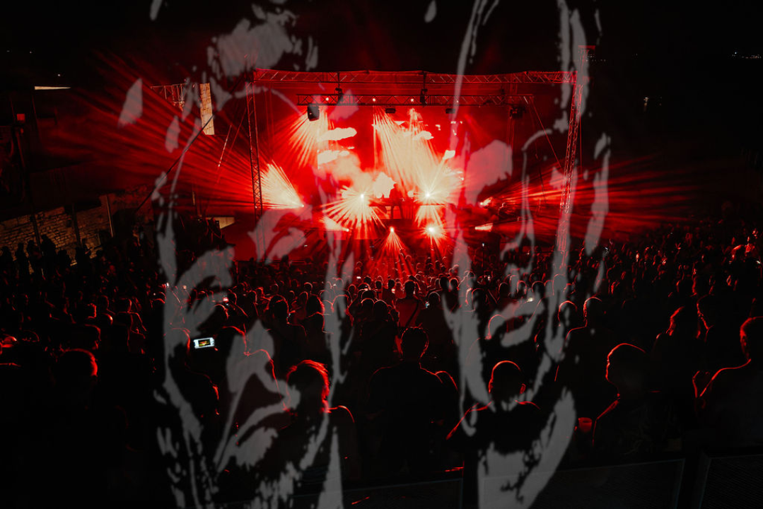 Kruder &amp; Dorfmeister napunili Tvrđavu sv. Mihovila: 'Ovo je jedna od najljepših pozornica na svijetu'