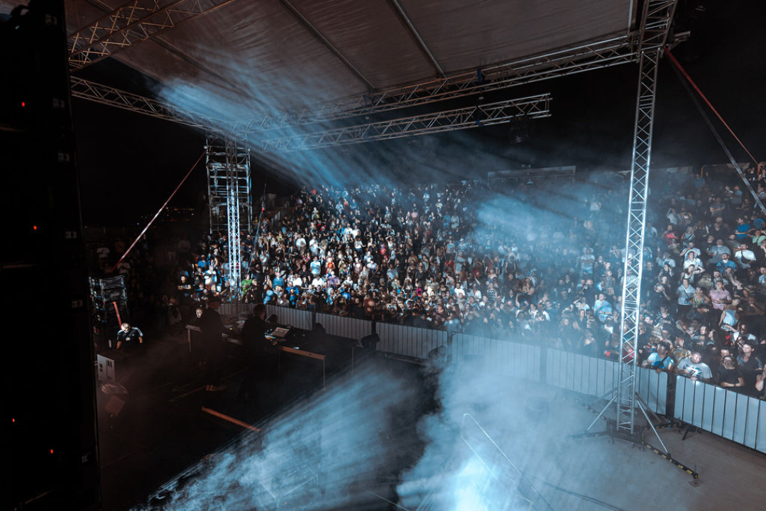 Kruder &amp; Dorfmeister napunili Tvrđavu sv. Mihovila: 'Ovo je jedna od najljepših pozornica na svijetu'