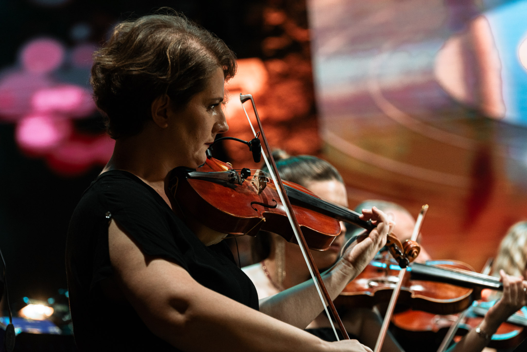 Ikona hrvatske glazbe Meri Cetinić zablistala na pozornici prve večeri Dalmatinske Šansone