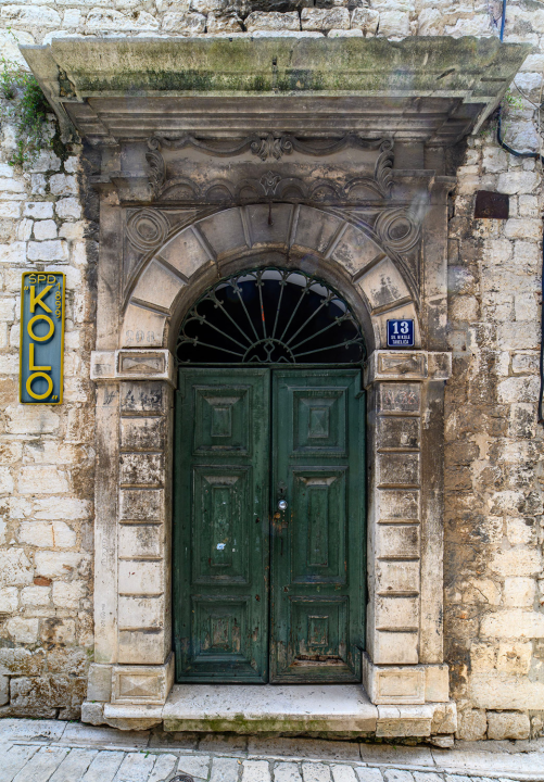 Vrijednom donacijom 'Juraj Dalmatinac' obnavlja portal na ulazu u Kolo