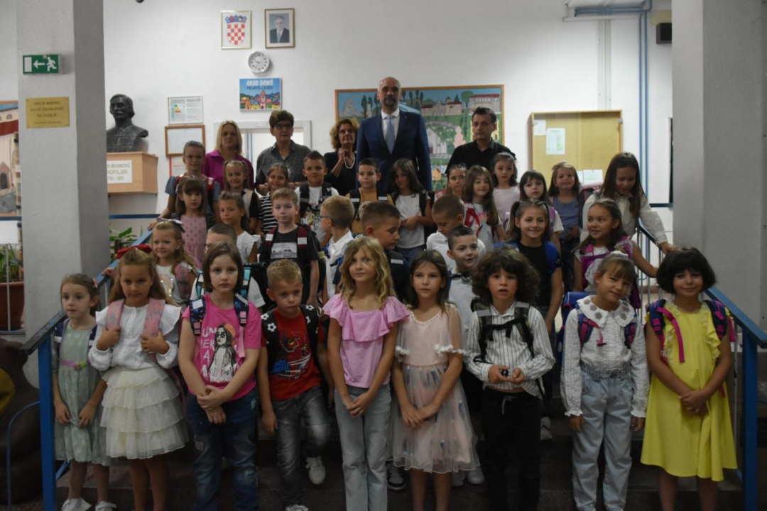 Župan Jelić posjetio drnišku osnovnu školu