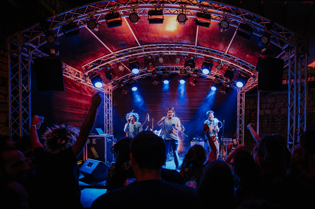 Glazbeni spektakl sinoć na Tvrđavi, u Arsenu i Azimutu