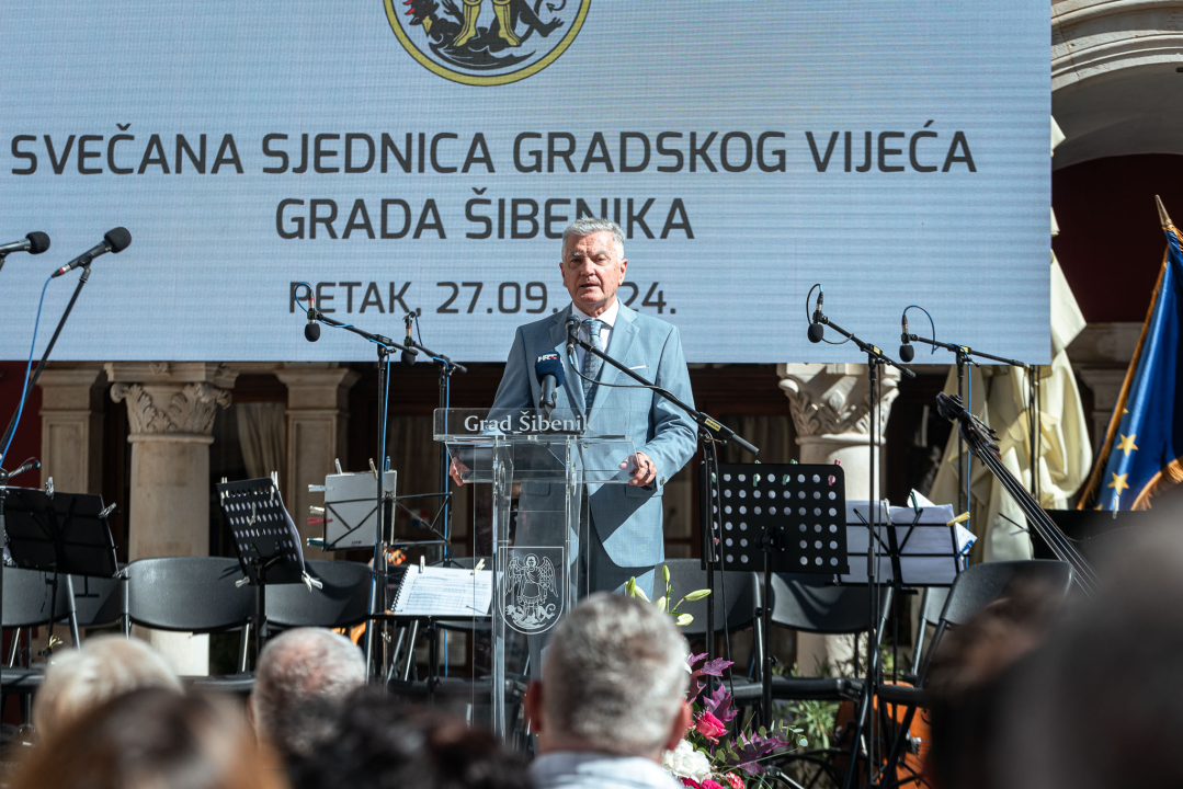 Ivica Tucak dobio nagradu za životno djelo Grada Šibenika: 'Ovo puno znači'
