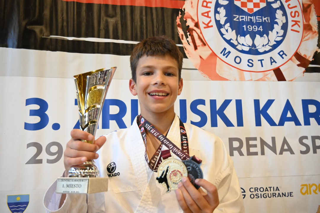 Vodički Okit među tri najbolja karate kluba od njih 50 na mostarskom turniru