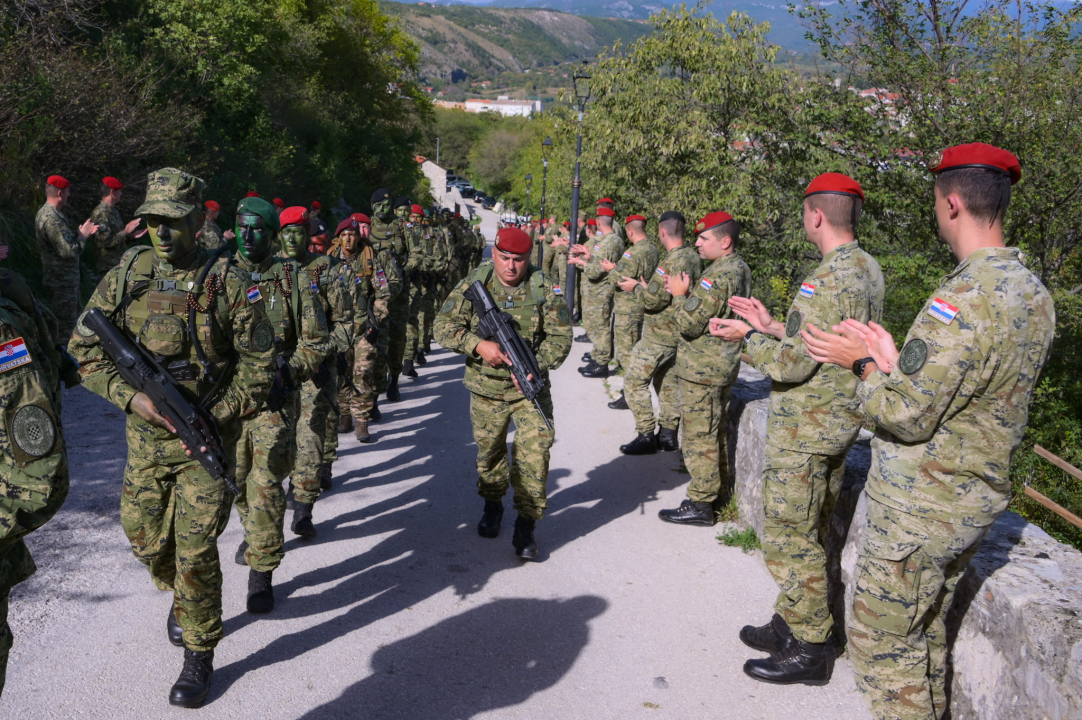 Novi vođe Hrvatske vojske završili hodnju do Knina dugu 88 kilometara