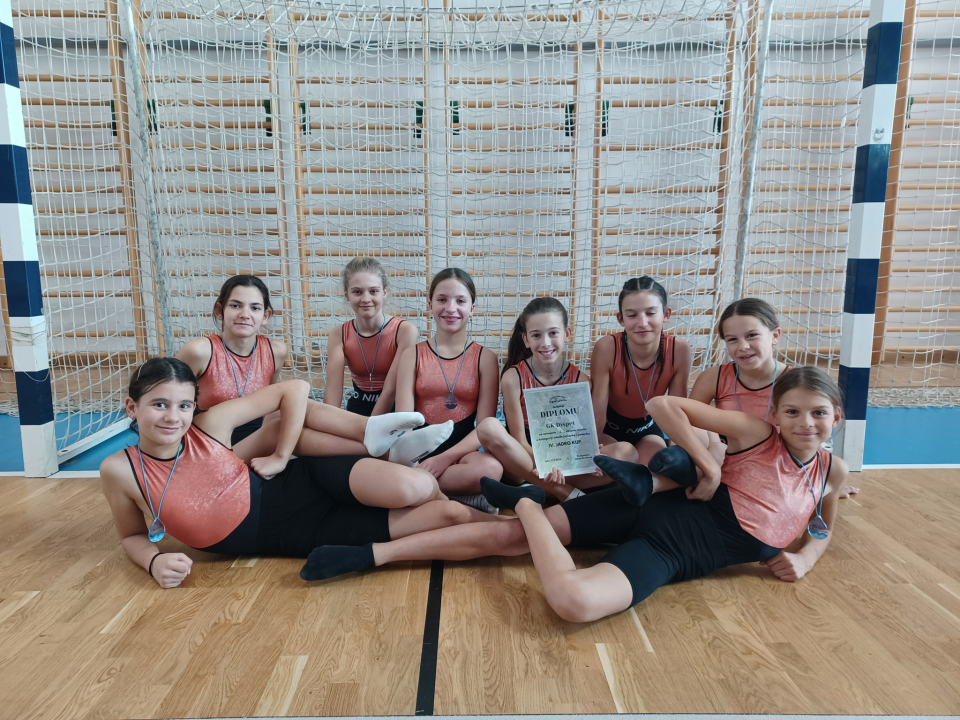 Gimnastičarka Dišpeta Lucija Vlahov viceprvakinja države u višeboju, Zorić četvrti, sedam medalja iz Solina