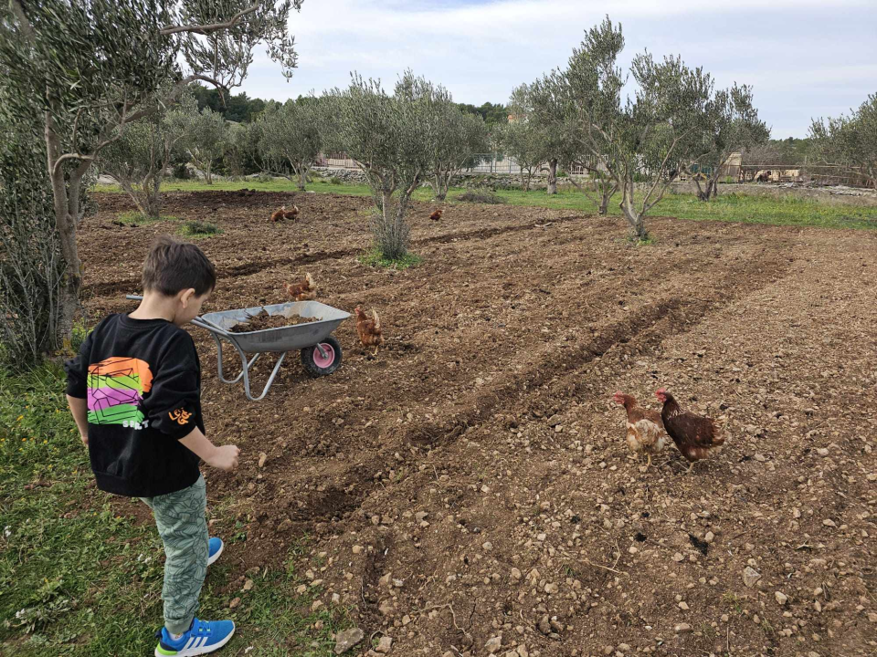 Ivan Jurković uspješan je glazbenik, sportaš i poljoprivrednik
