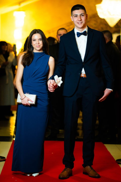 FOTOGALERIJA Zavirite na maturalni ples Industrijsko-obrtničke škole Šibenik (1)