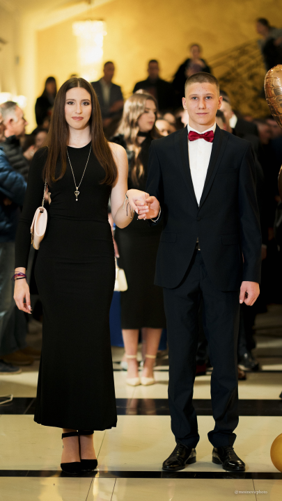 Zavirite na blještavi maturalni ples Prometno-tehničke škole Šibenik (1)