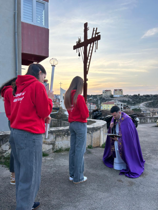 Vjernici župe Svetog Jeronima okupili su se u molitvi križnog puta