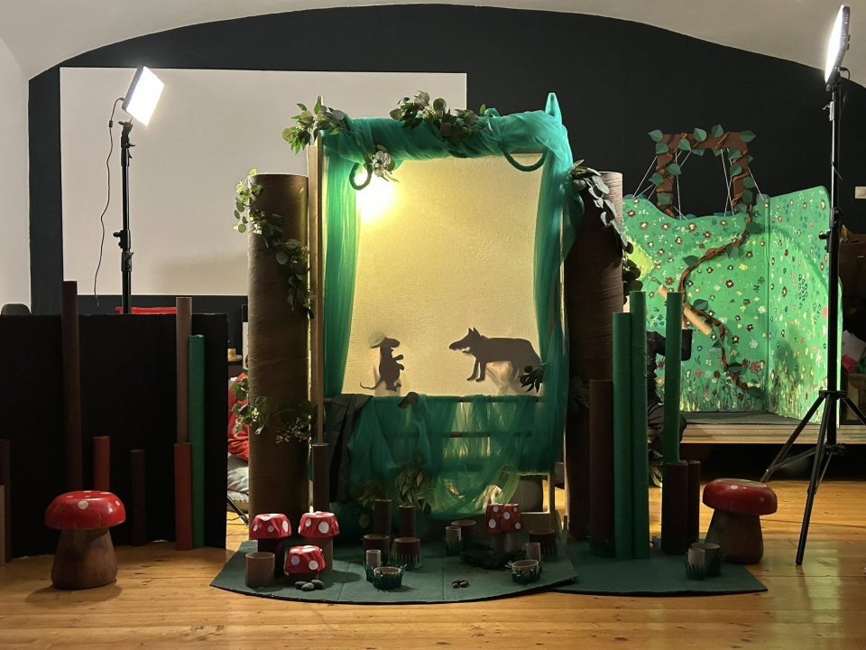 Mali lutkari iz šibenskih vrtića u Art podrumu održali smotru dječjih lutkarskih igrokaza