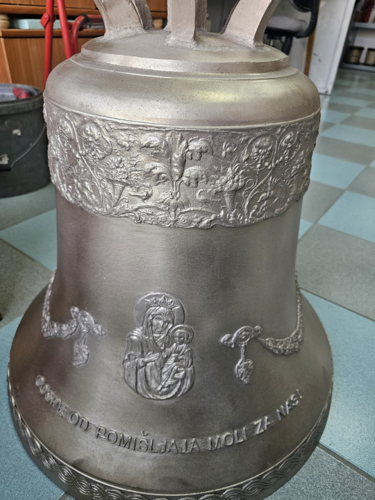 Pomišljaju blagoslovljena i postavljena nova bilička zvona