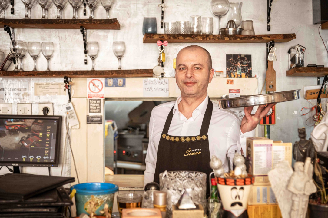 FOTO Uživajte u domaćoj spizi na novoj terasi Buffeta Šimun!