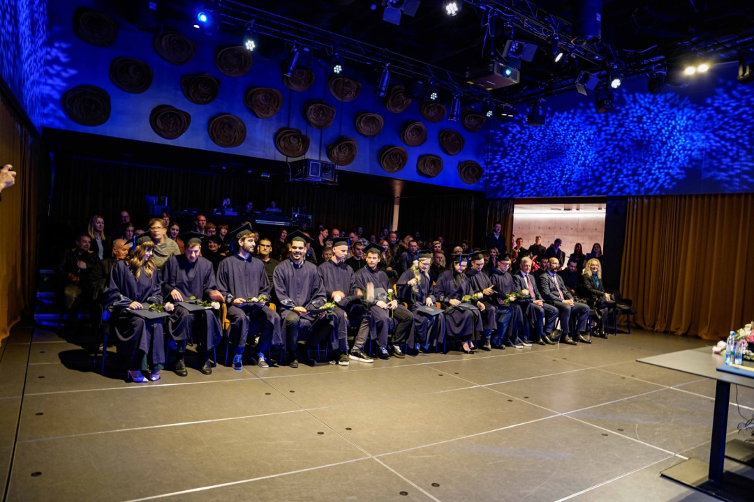 Promovorani inženjeri prvostupnici energetskih tehnologija u Kući umjetnosti Arsen