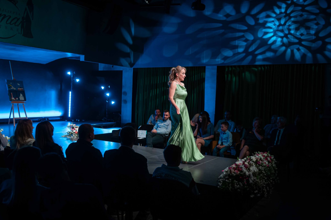 FOTO Šibenčanka Petra Nižić proglašena najljepšom mamom Hrvatske