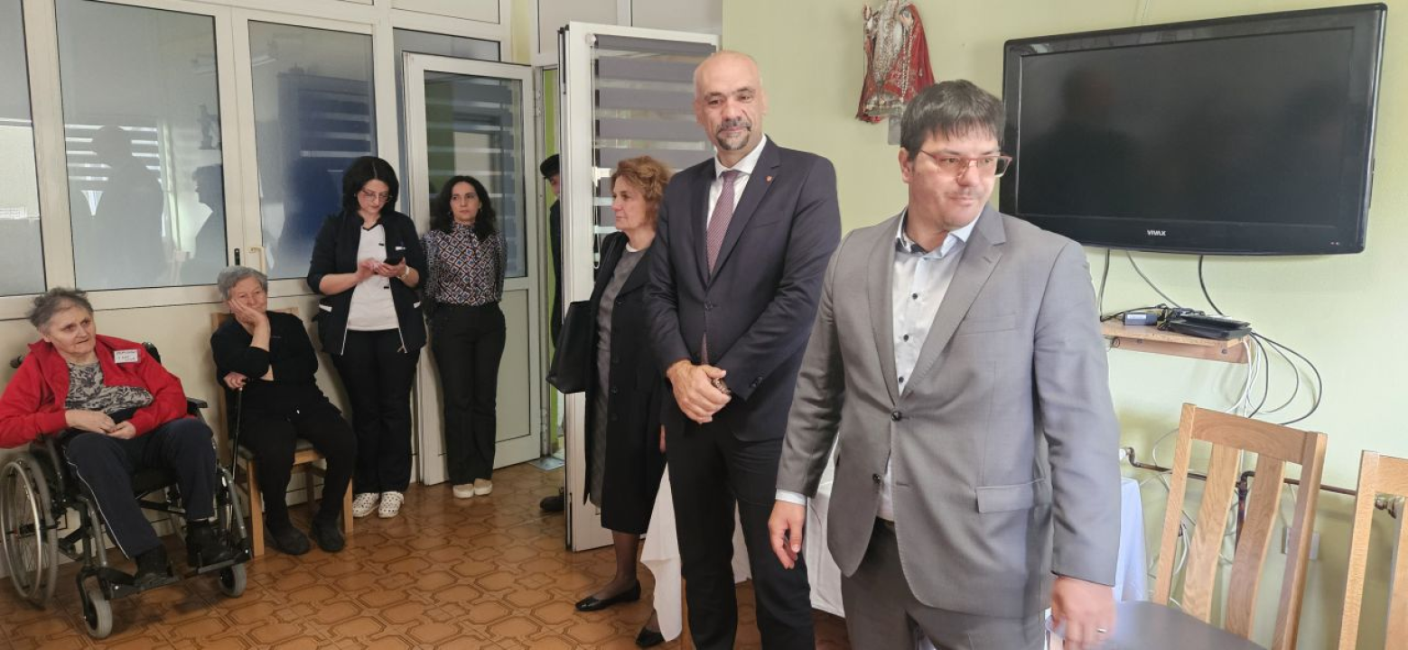 Posjet Cvjetnom domu