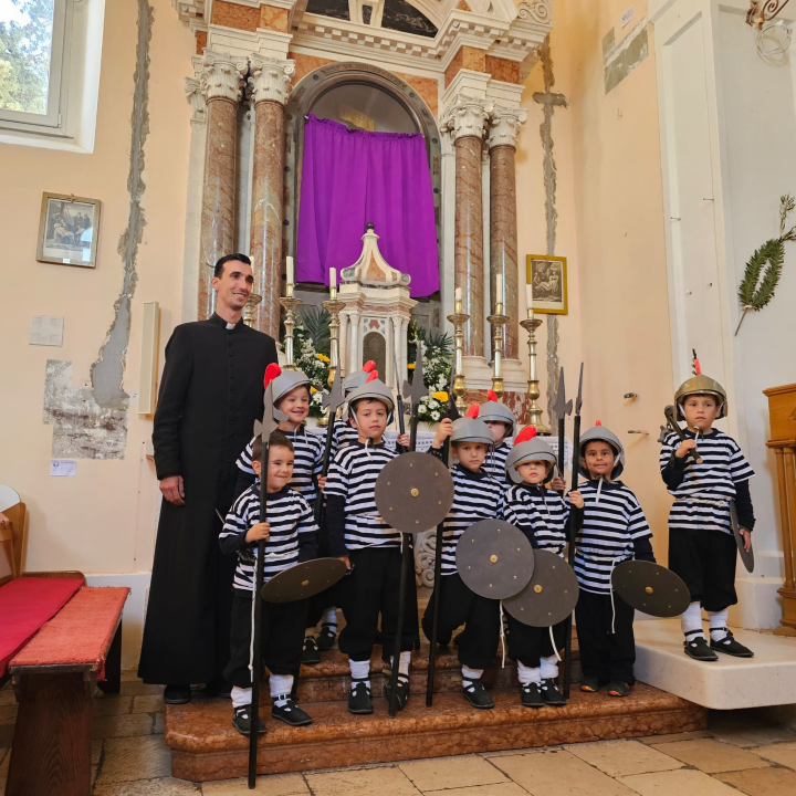 Male Žudije u crkvi Velike Gospe u Tribunju