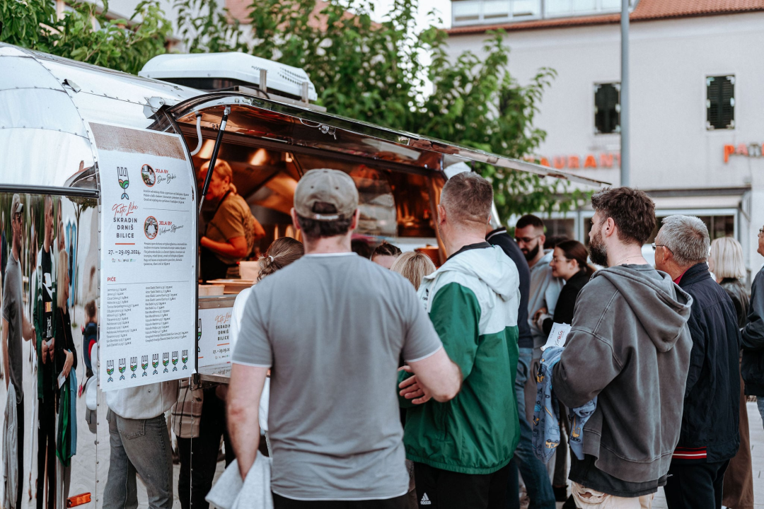 Gastro manifestacija ‘Baš Dobra Spiza’ po treći put u Drnišu, Bilicama i Skradinu