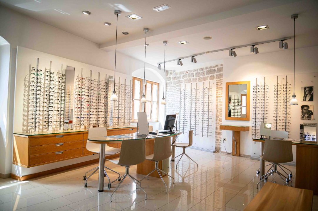 FOTO Pripreme za ljeto u Šibeniku: Donosimo ponudu dućana iz centra grada!