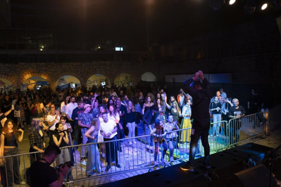 FOTO: Vrhunska prva večer festivala ‘SE15:Bis za kraj’, u subotu se nastavlja u još žešćem ritmu