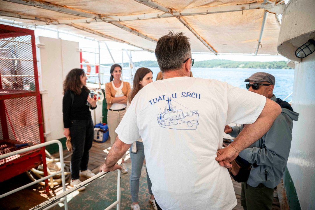 'Tijat' isplovio na probnu vožnju zbog certifikata: Župan Jelić prvi put na kultnom brodu