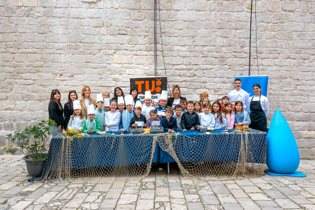 Četvrti H2LO Festival zatvoren vrhunskim koncertom Metaklape na Maloj loži